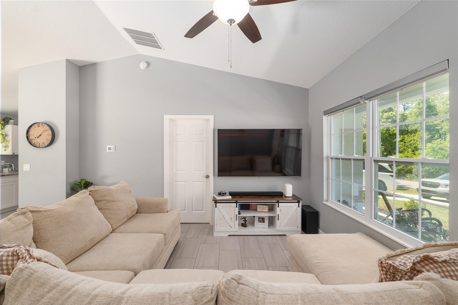 RAINBOW ACRES SUB - Residential