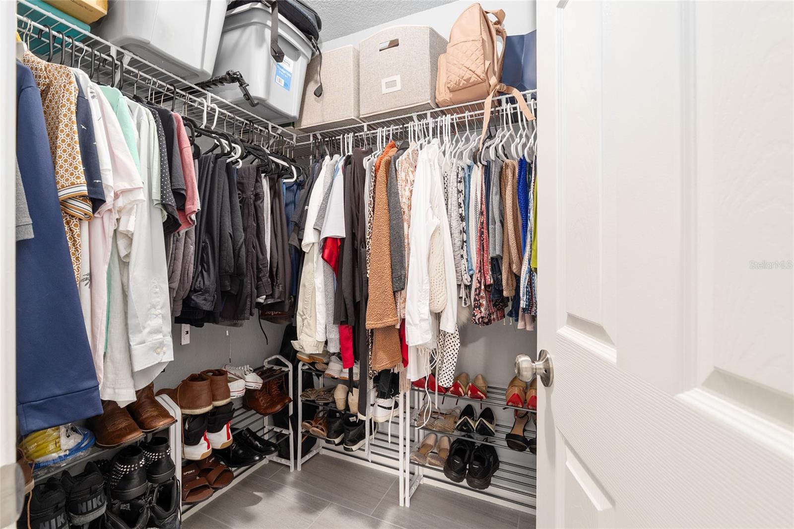 RAINBOW ACRES SUB - Residential