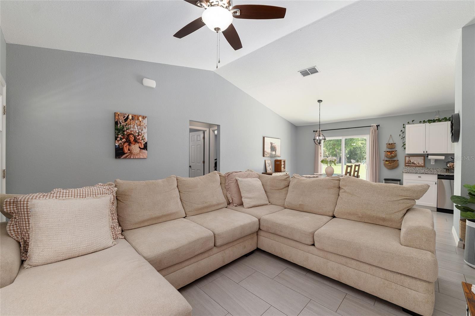 RAINBOW ACRES SUB - Residential