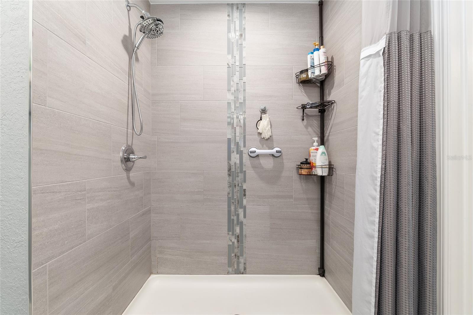 RAINBOW ACRES SUB - Residential