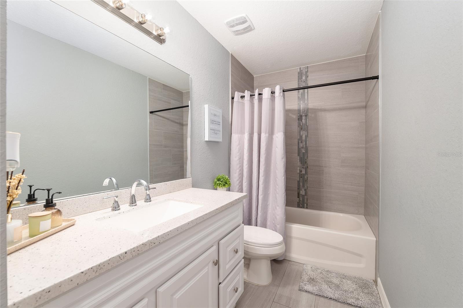 RAINBOW ACRES SUB - Residential