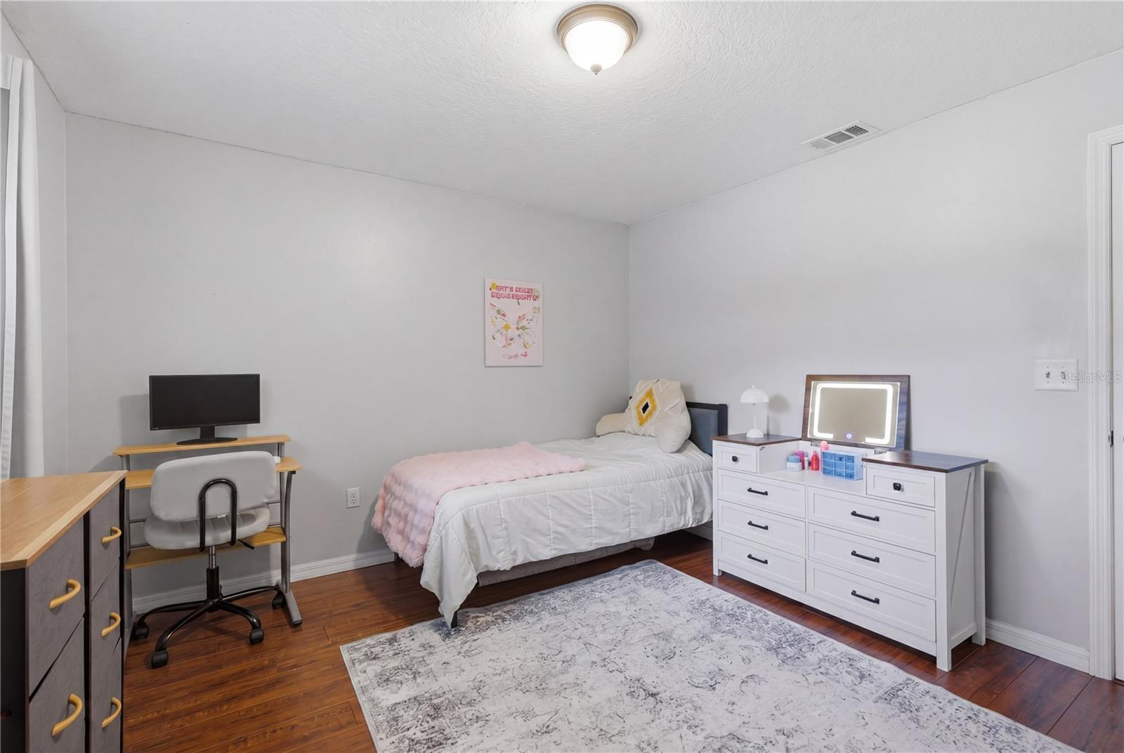 PARK LAKE ESTATES - Residential
