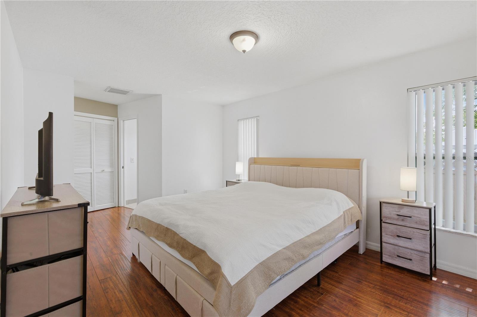PARK LAKE ESTATES - Residential