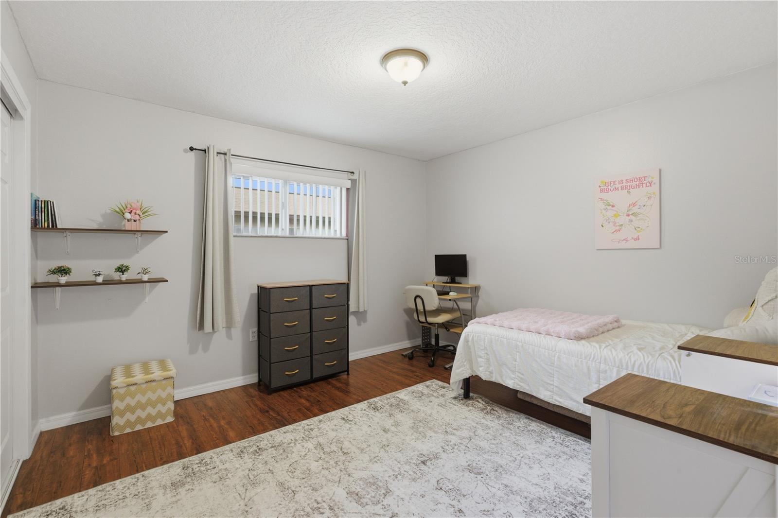 PARK LAKE ESTATES - Residential