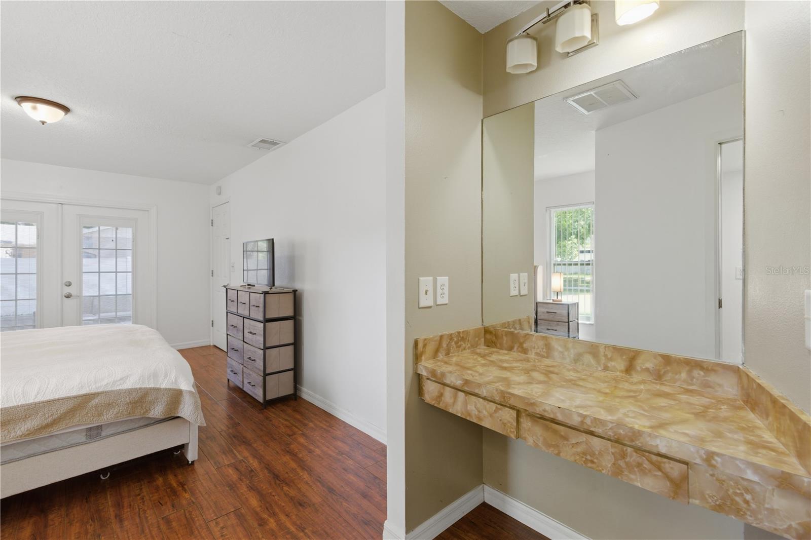 PARK LAKE ESTATES - Residential