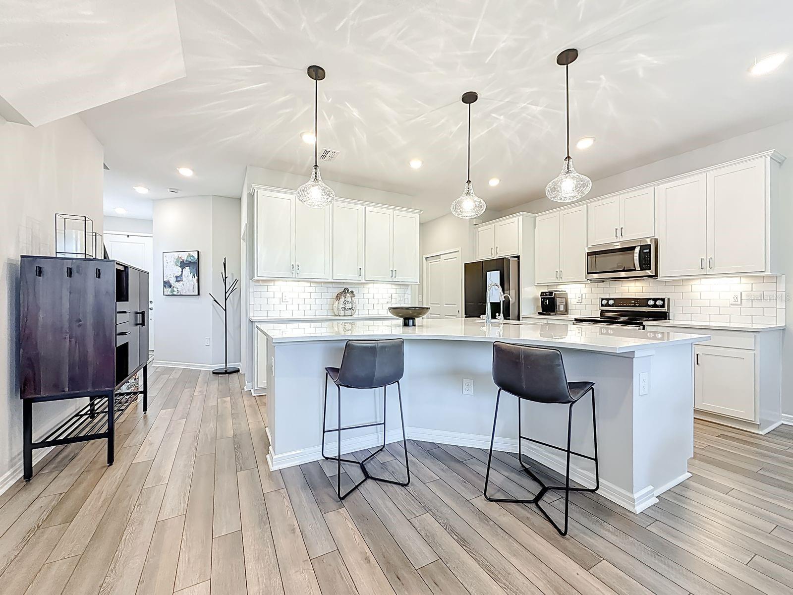 SHORELINE REP - Residential