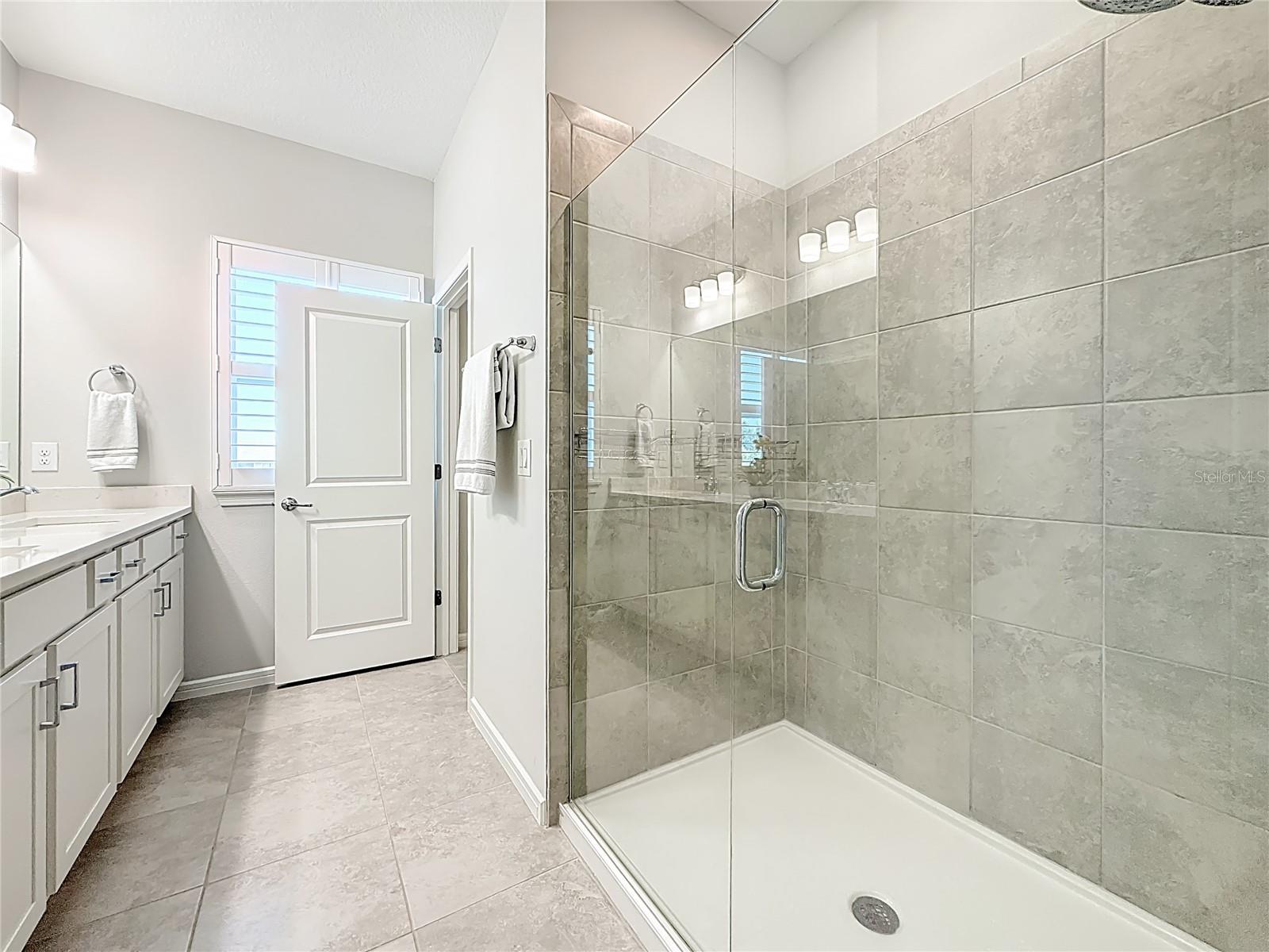 SHORELINE REP - Residential