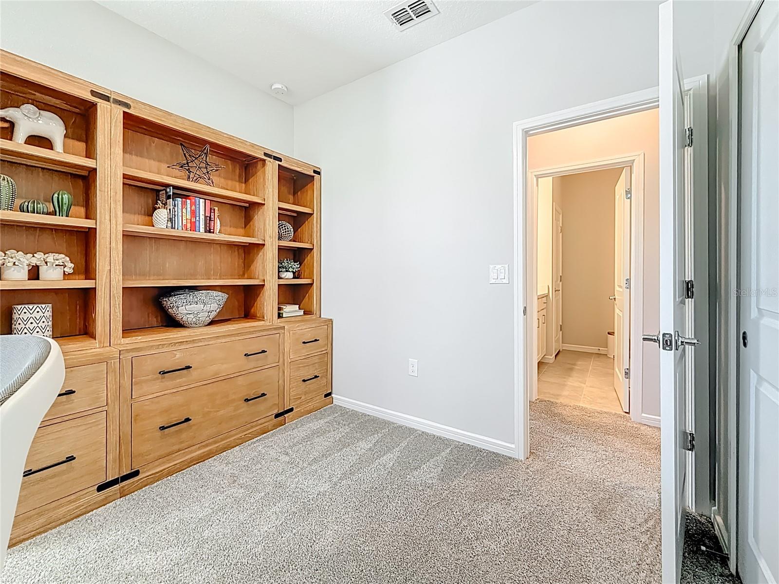 SHORELINE REP - Residential