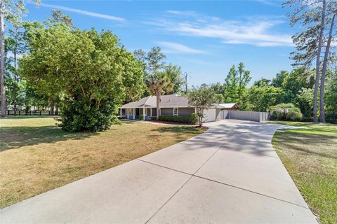 Tiny photo for 8526 SE 12th Court, Ocala, FL 34480 (MLS # OM724625)