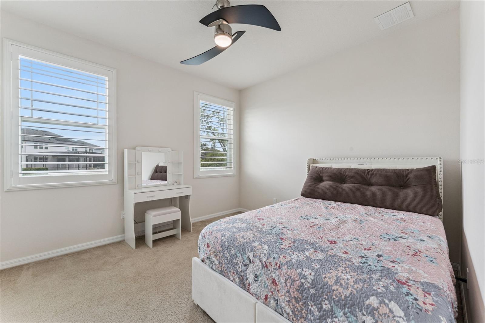 HICKORY HAMMOCK - Residential