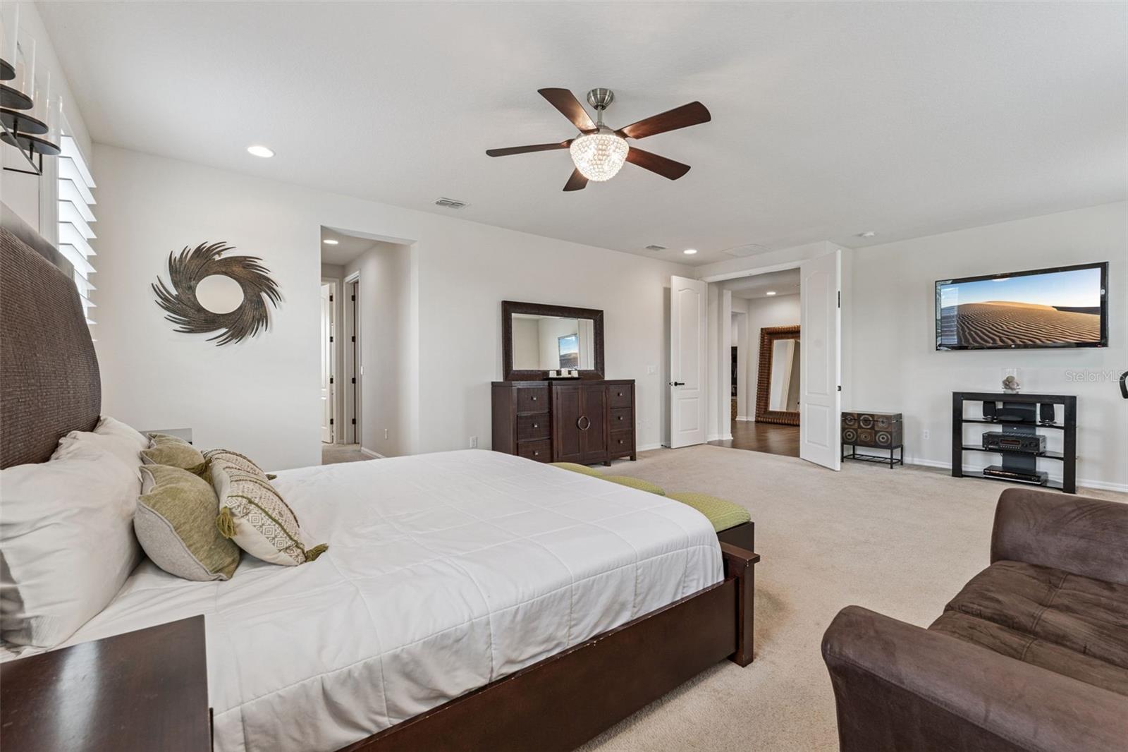 HICKORY HAMMOCK - Residential
