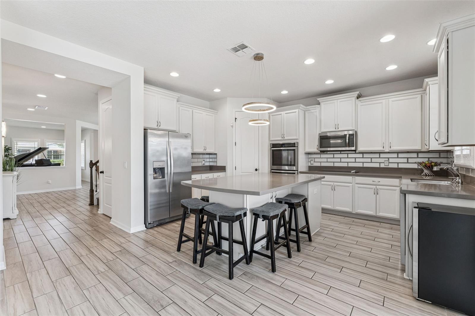 HICKORY HAMMOCK - Residential