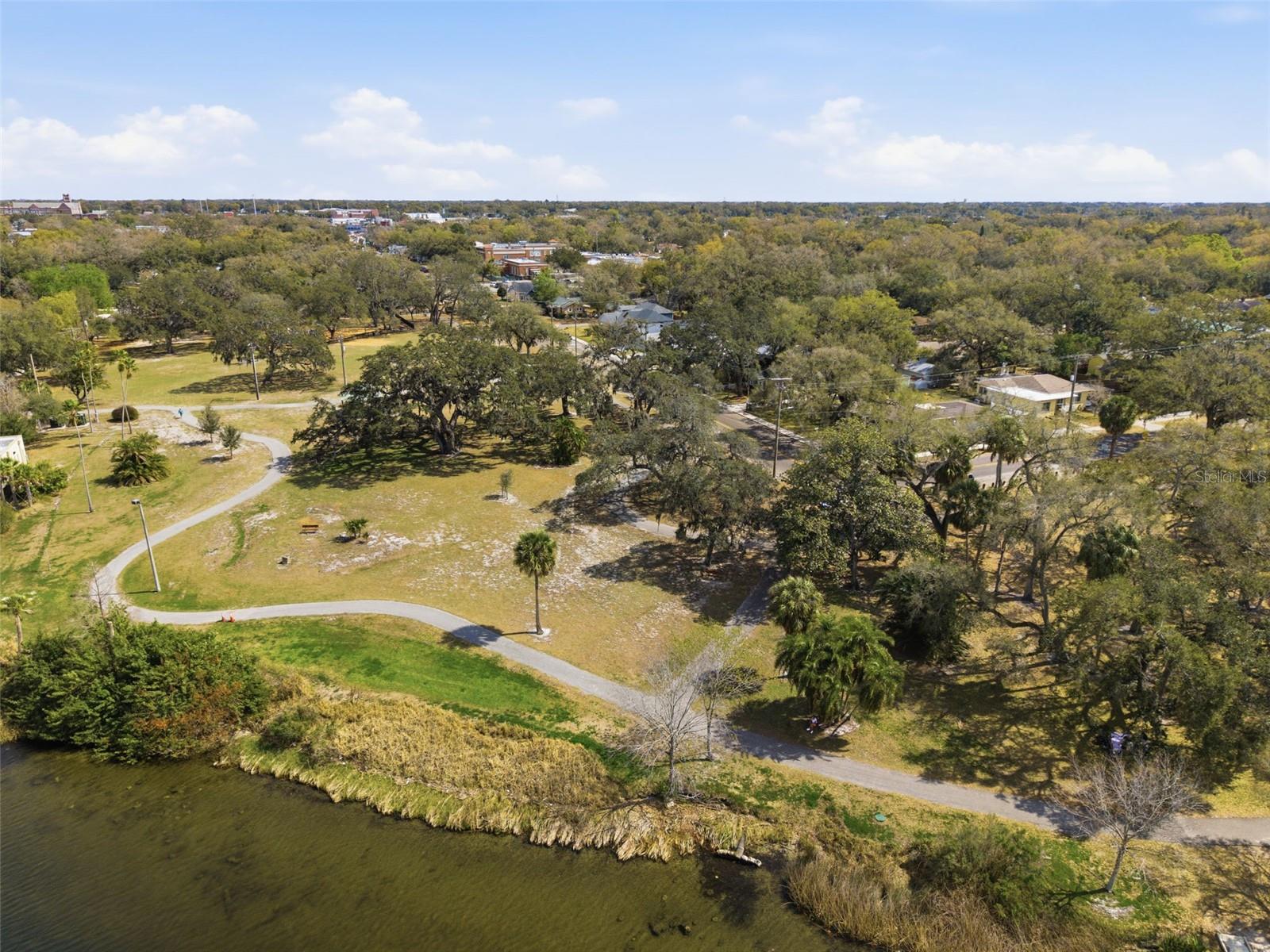 MEADOWBROOK - Residential