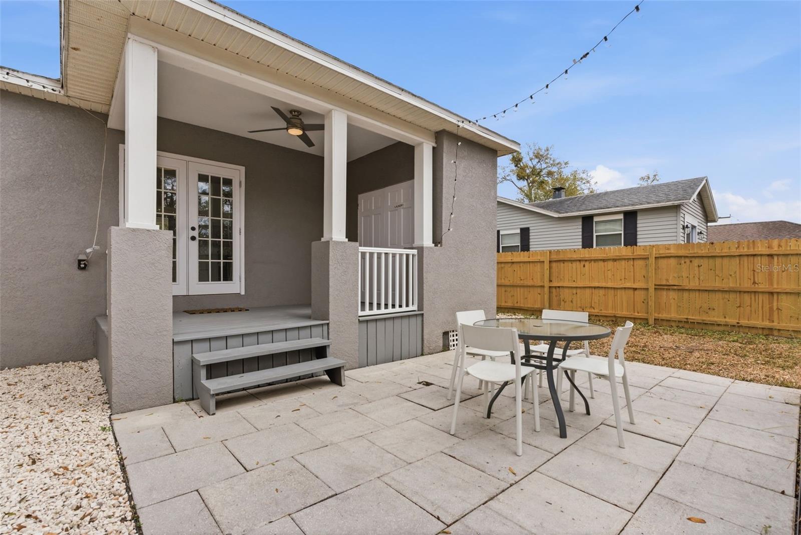 MEADOWBROOK - Residential