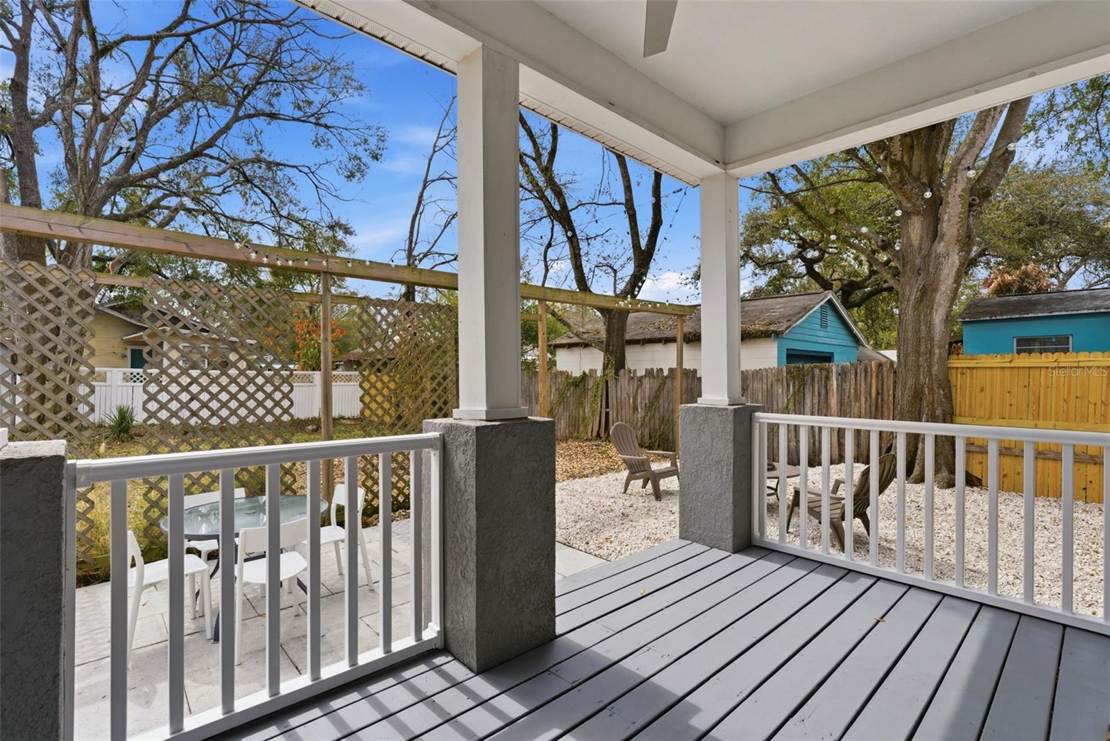 MEADOWBROOK - Residential