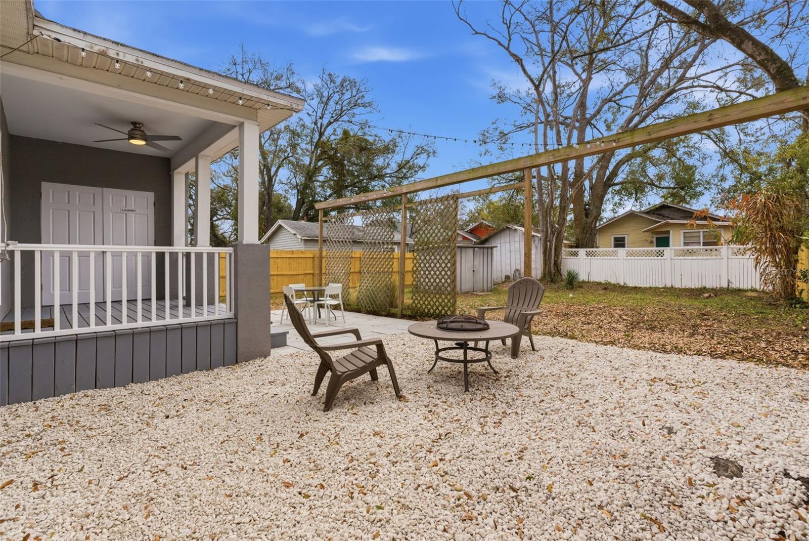 MEADOWBROOK - Residential