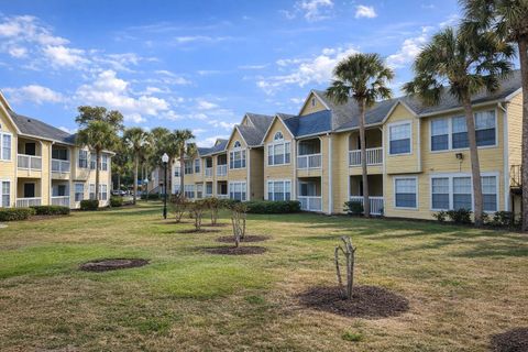 Photo of 1057 S Hiawassee Road #1926, Orlando, FL 32835 (MLS # O6368658)