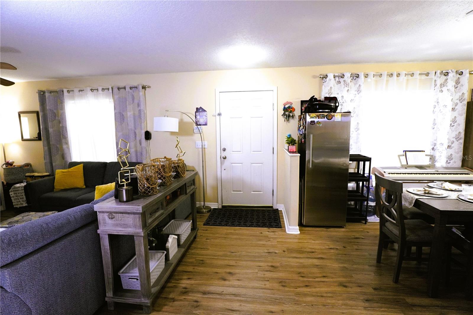 COBBLESTONE LANDING TWNHMS CONDO - Residential