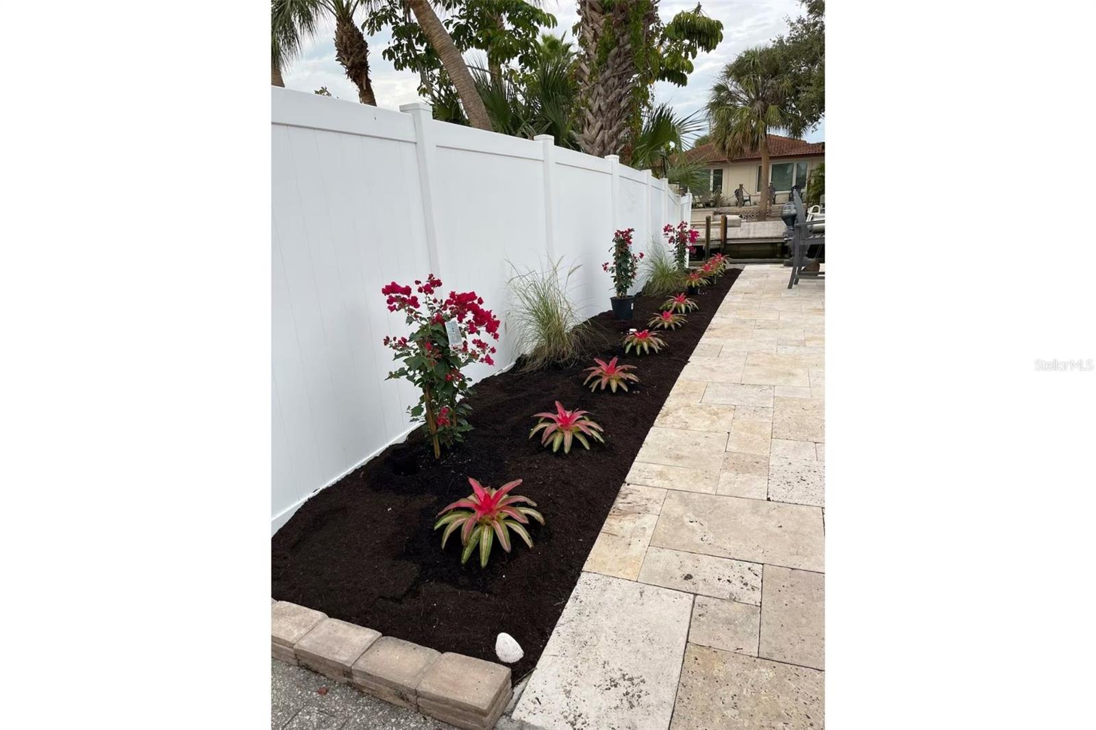 SIESTA MANOR SEC 3 - Residential Lease
