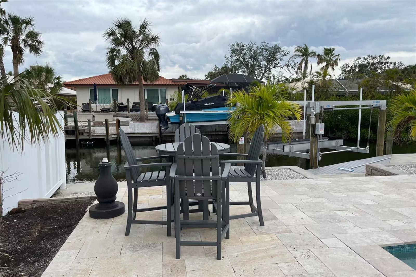 SIESTA MANOR SEC 3 - Residential Lease