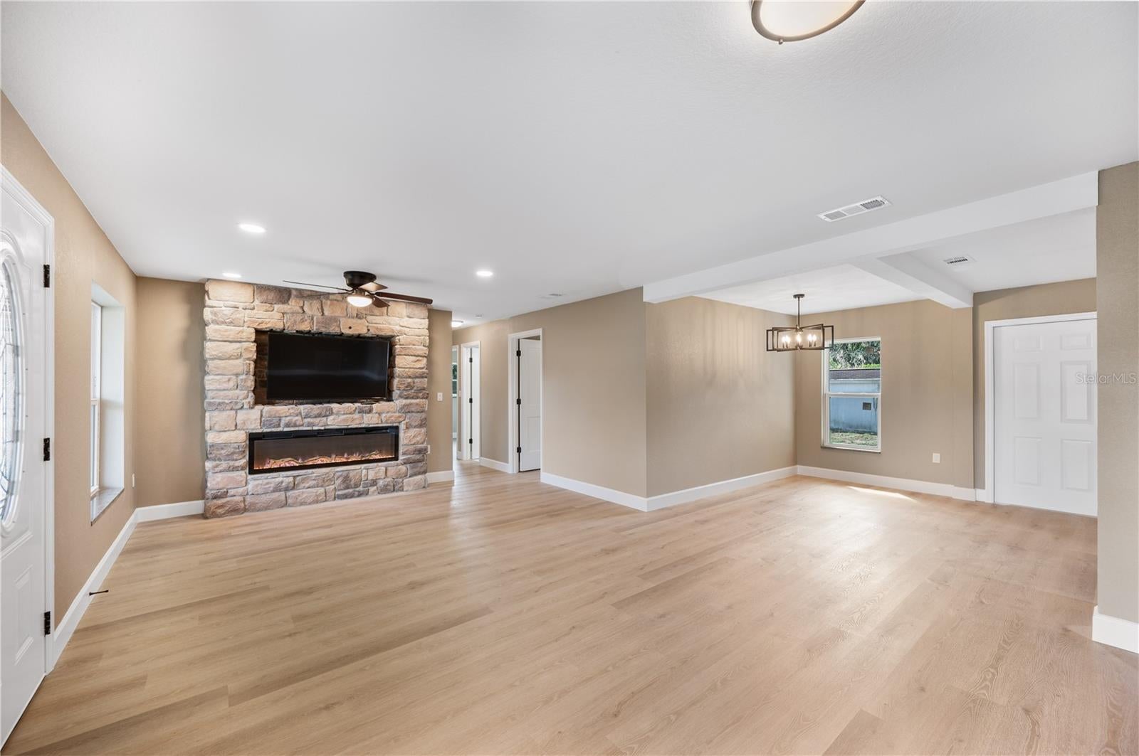 2995 W LAKE CHILTON DRIVE