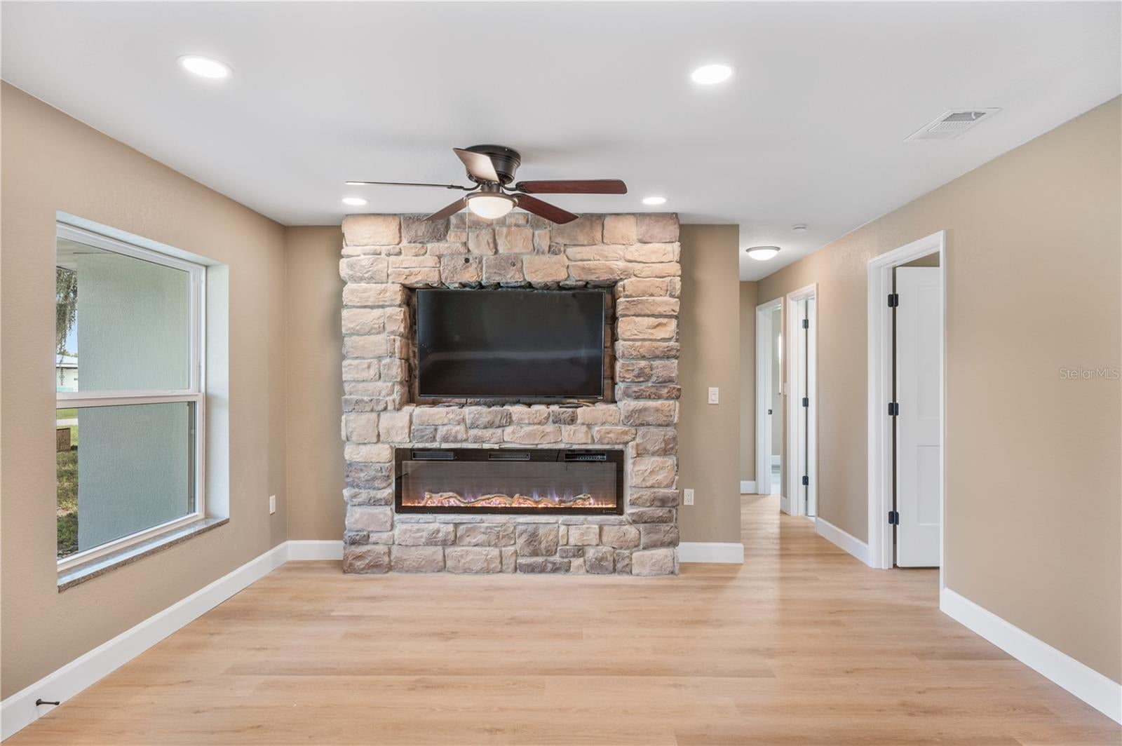 2995 W LAKE CHILTON DRIVE