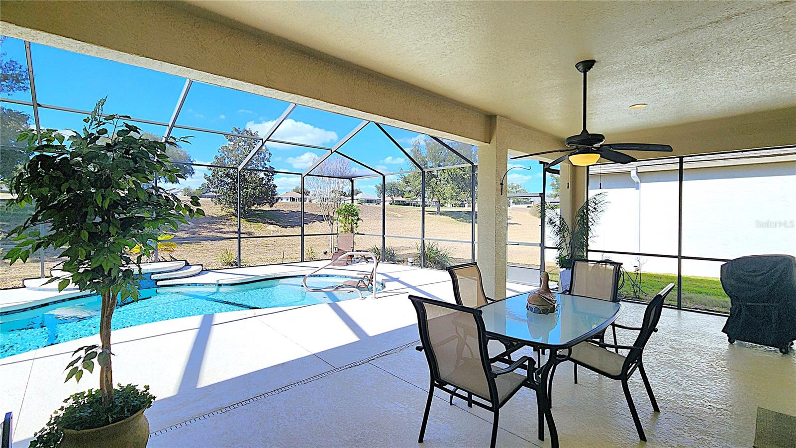 BRENTWOOD FARMS - Residential