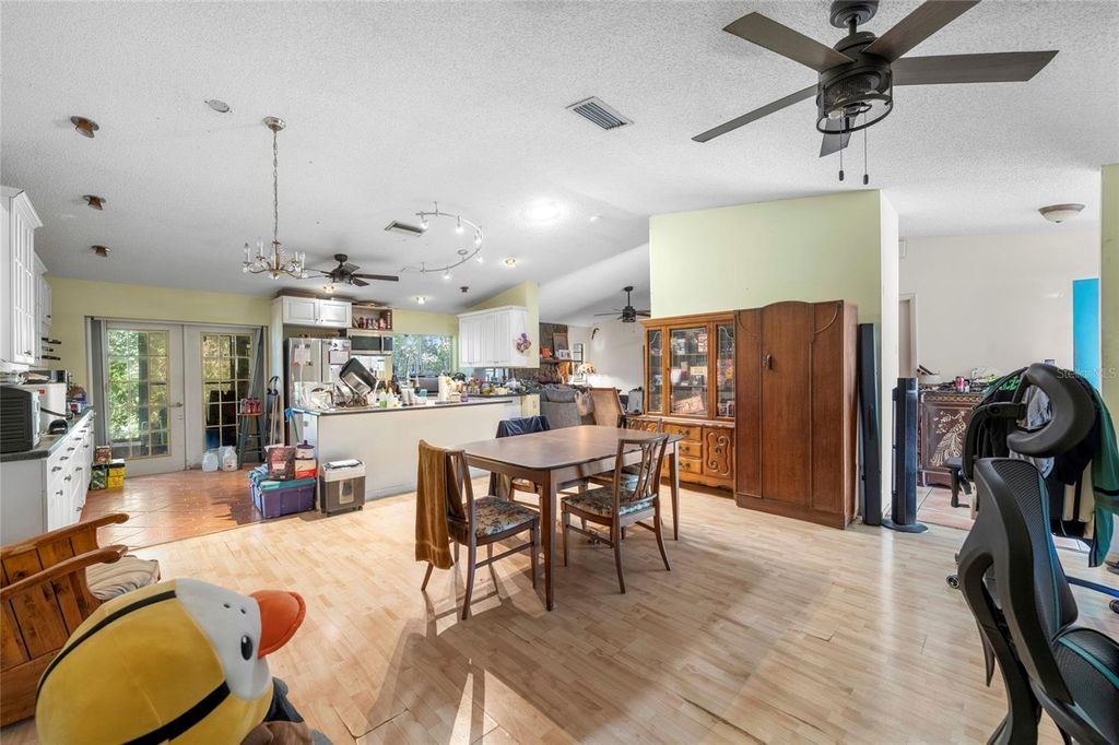 Photo of 2439 Feiffer Circle, Sarasota, FL 34235 (MLS # A4681217)