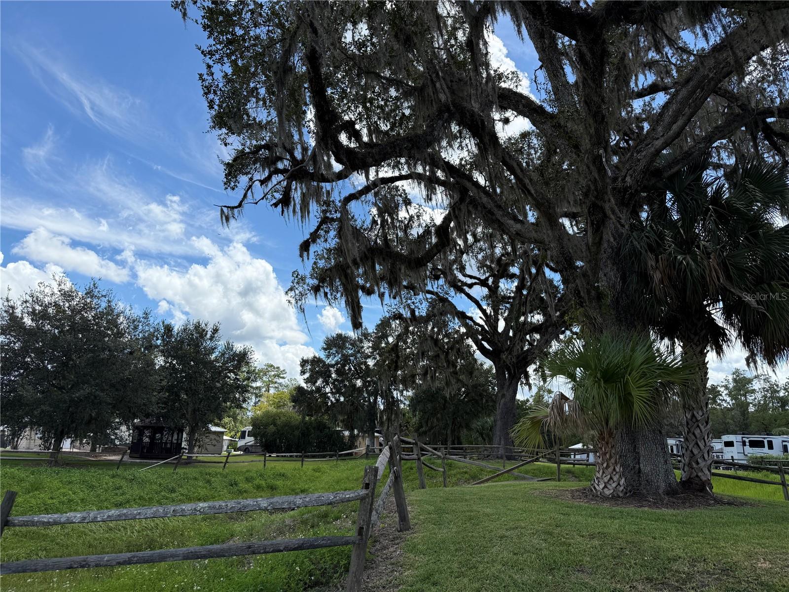 PRESERVE ESTATE - Land