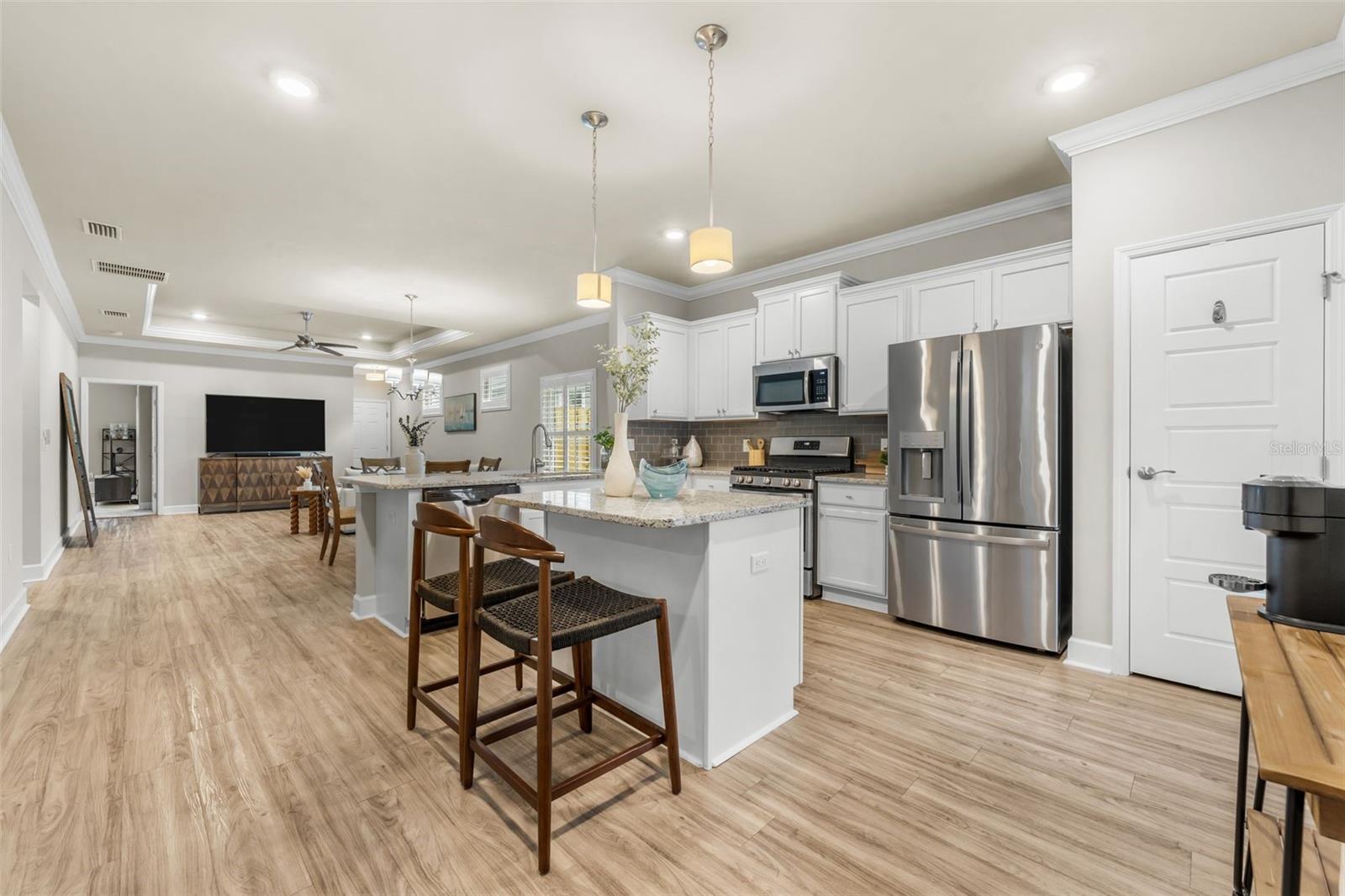 LUGANO PH 2 PB 34 PG 93 - Residential