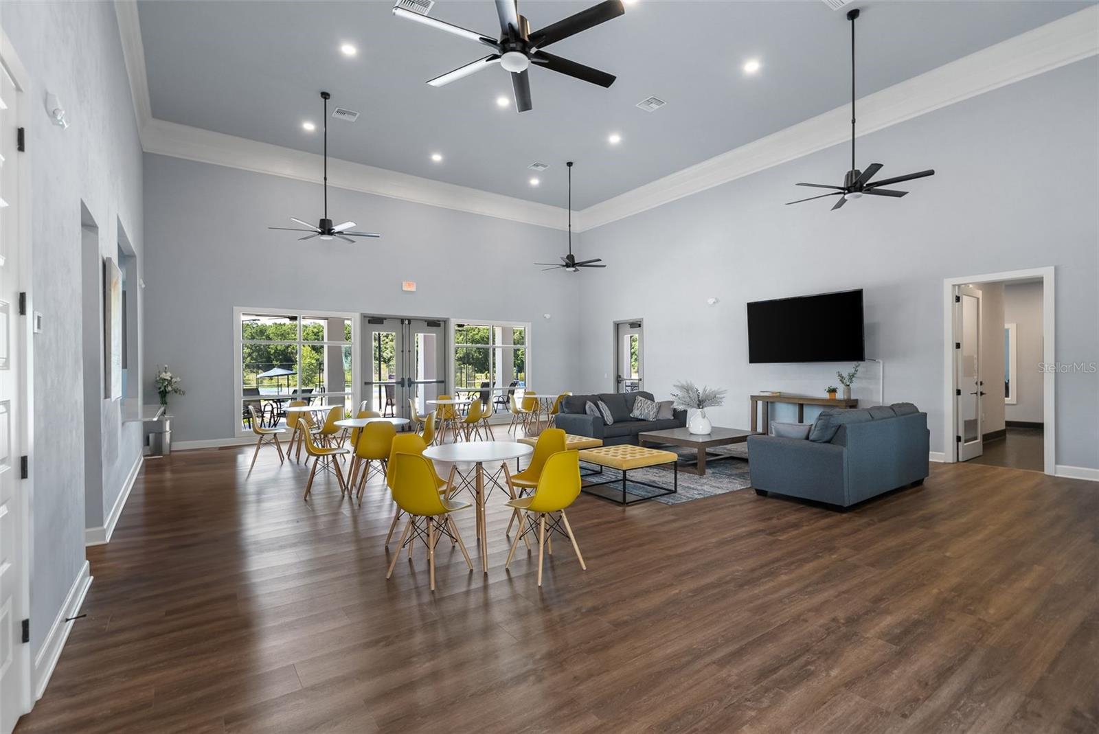 LUGANO PH 2 PB 34 PG 93 - Residential