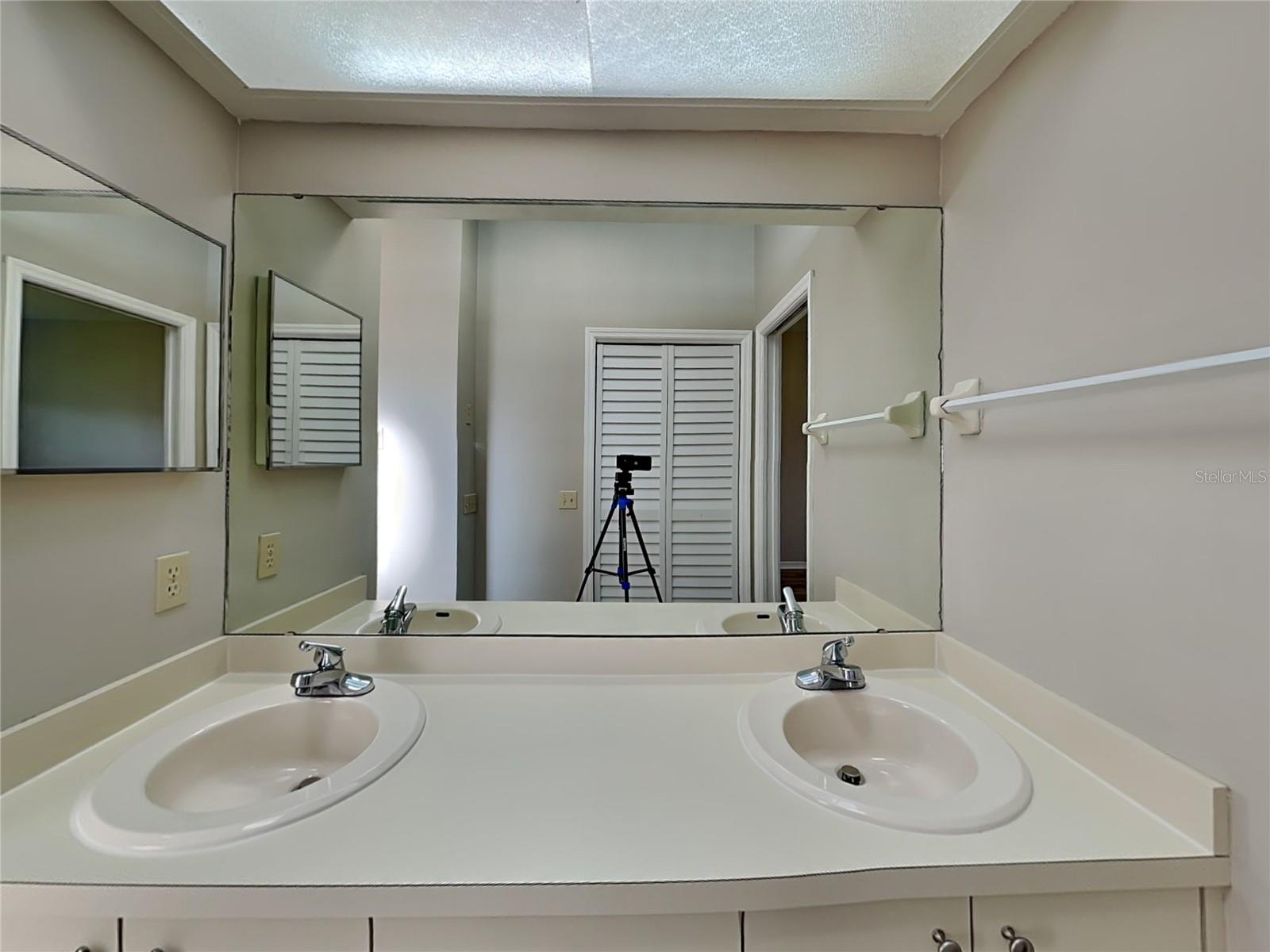 CYPRESSWOOD MDWS - Residential Lease