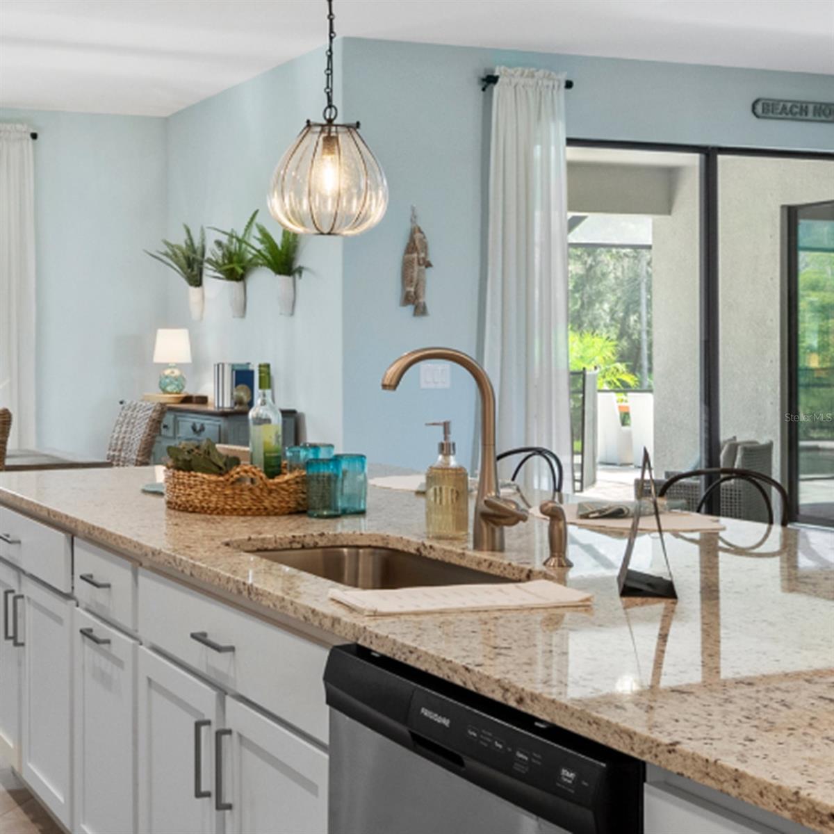 LORRAINE LAKES PH I - Residential