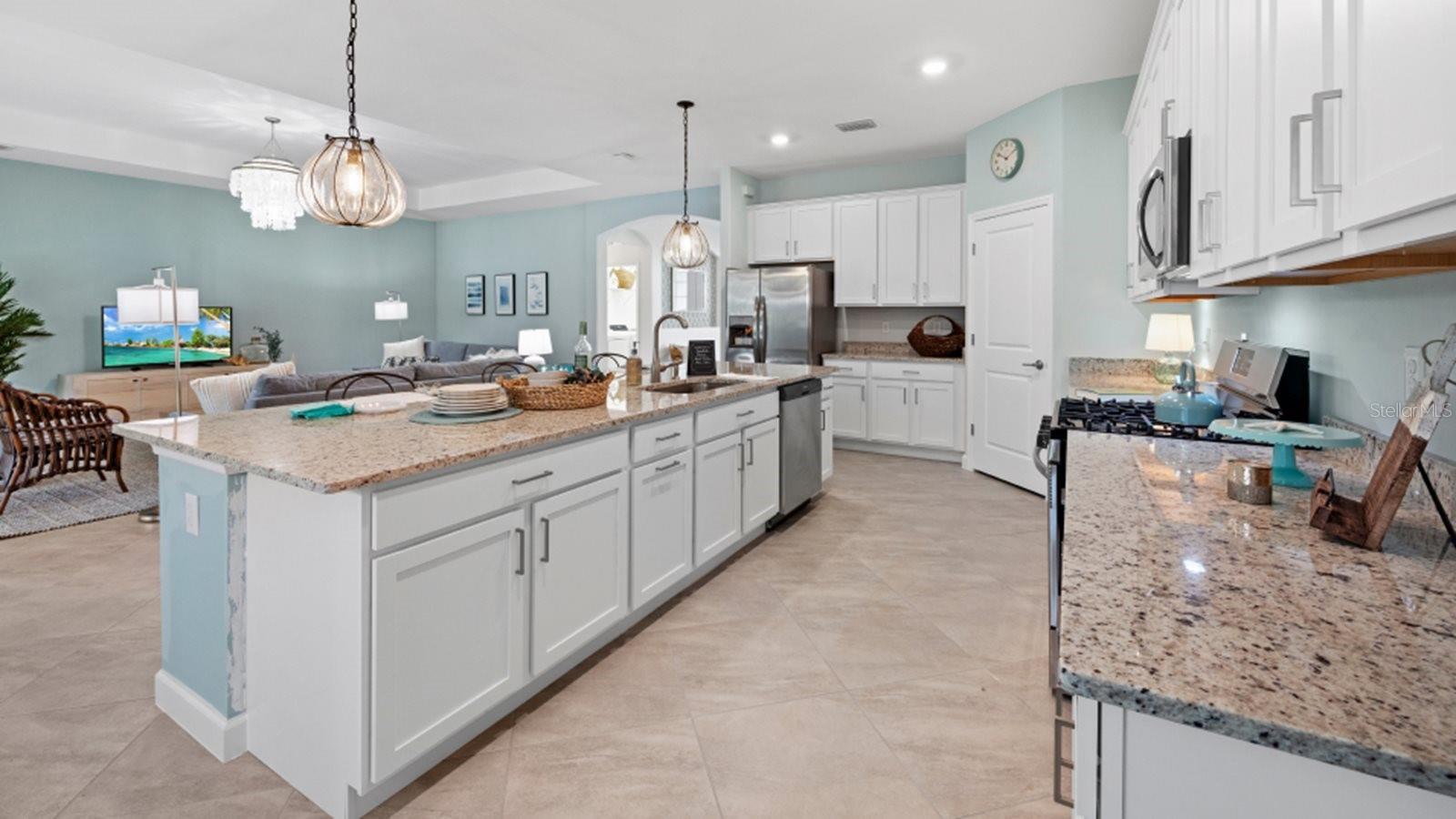 LORRAINE LAKES PH I - Residential