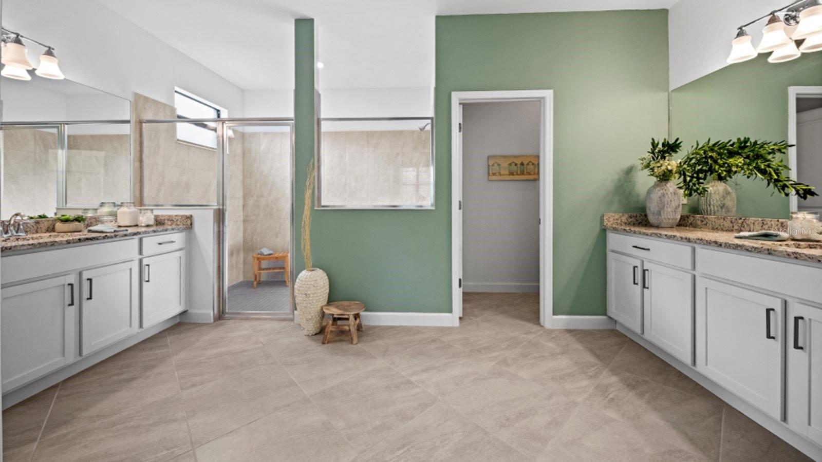 LORRAINE LAKES PH I - Residential