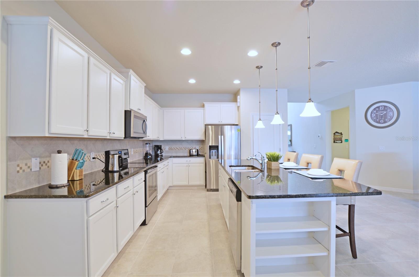 WINDSOR AT WESTSIDE PH 2B - Residential