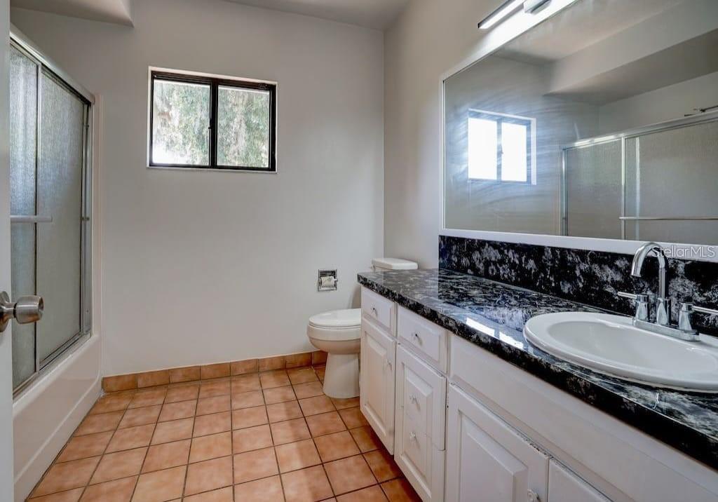 GRENLEFE COUNTRY HOMES - Residential