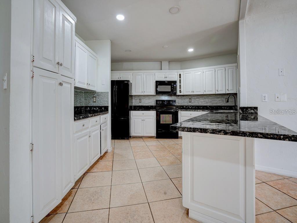 GRENLEFE COUNTRY HOMES - Residential