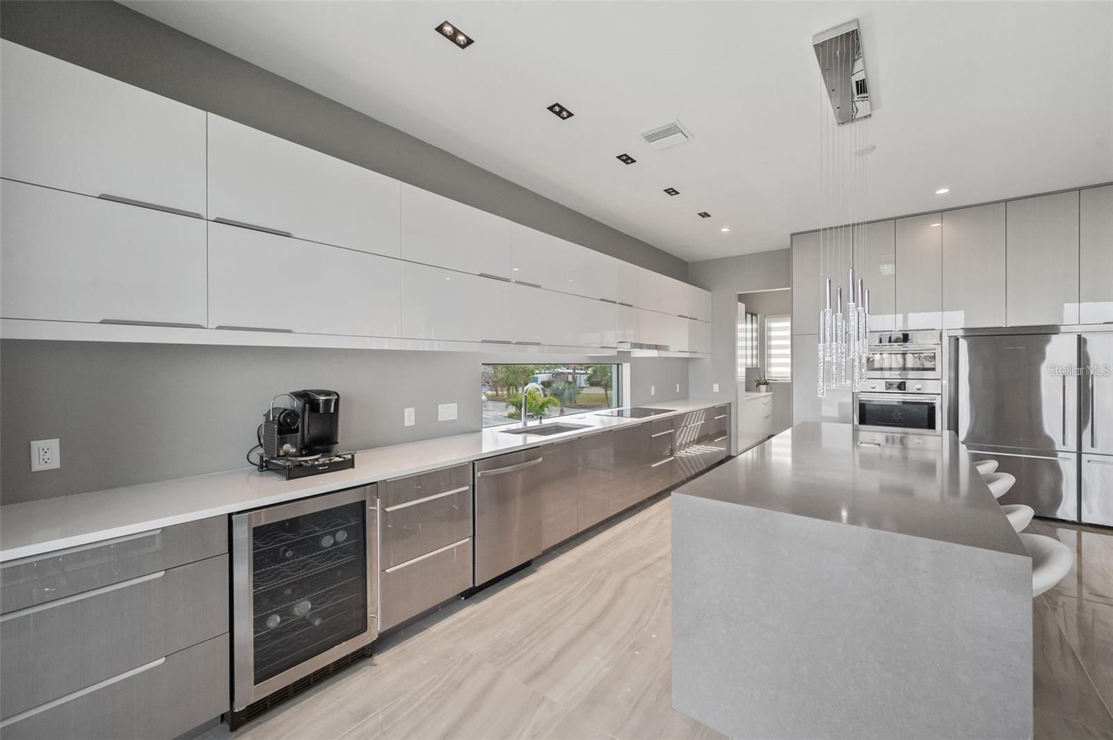 PARADISE ISLAND 1ST ADD - Residential