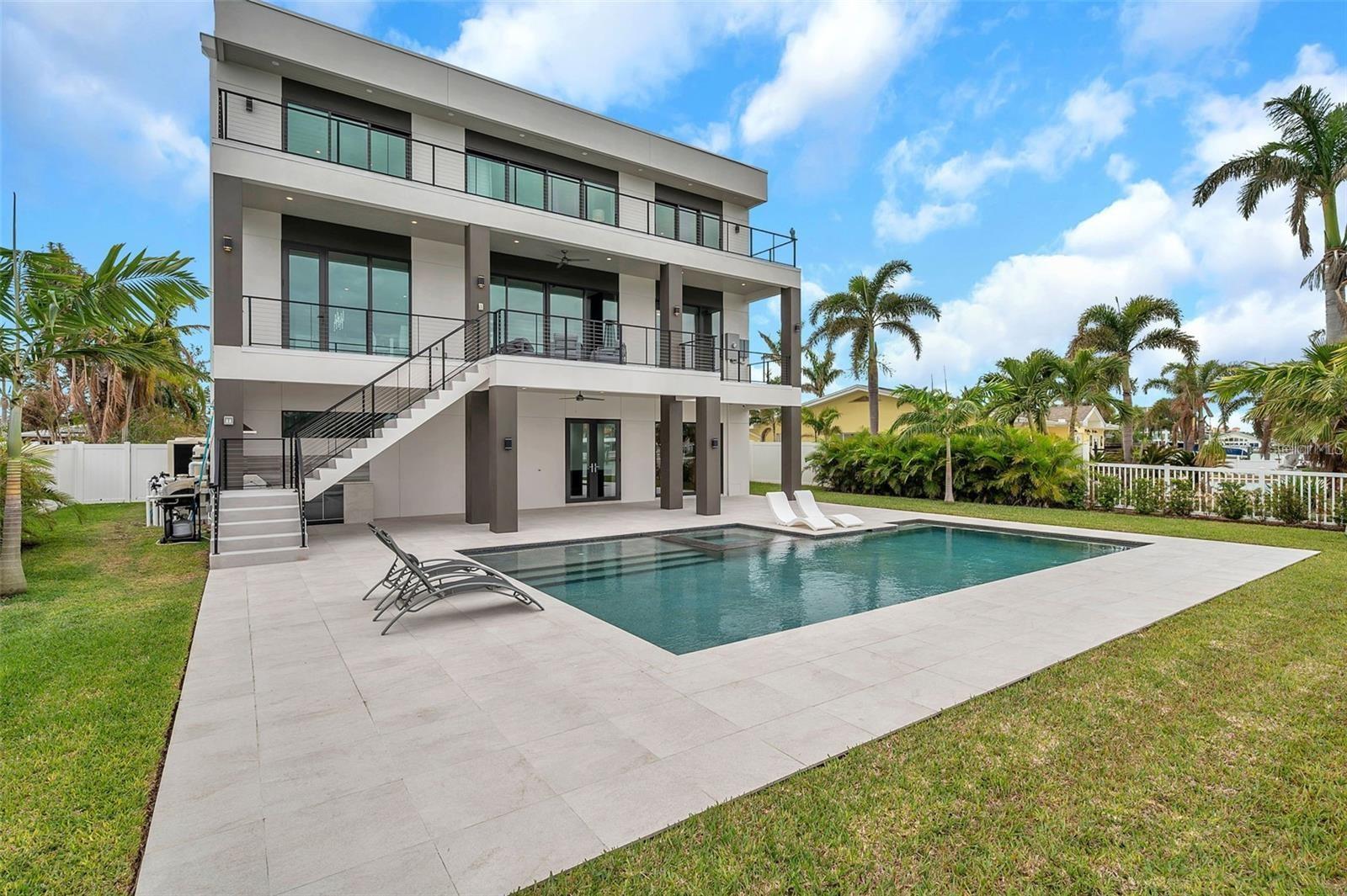 PARADISE ISLAND 1ST ADD - Residential