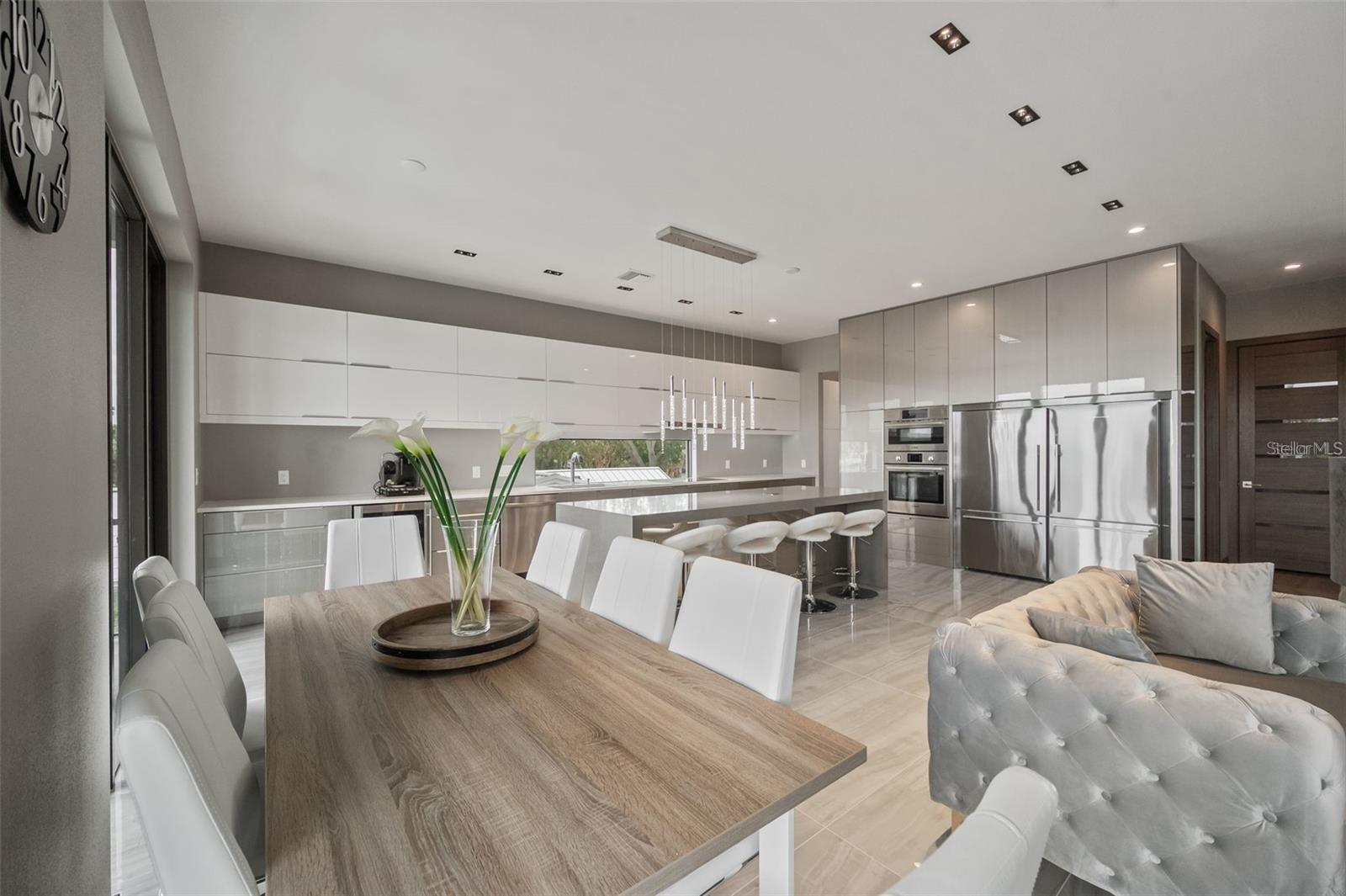 PARADISE ISLAND 1ST ADD - Residential