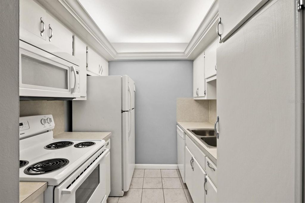 Photo of 614 Guild Drive #10, Venice, FL 34285 (MLS # N6139398)