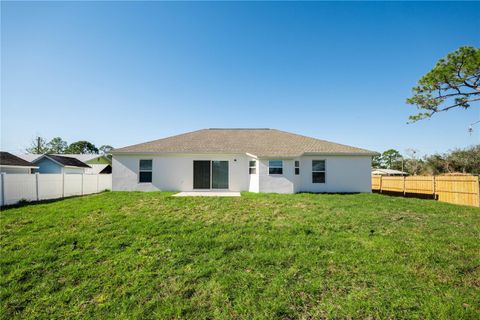 A home in SEBRING