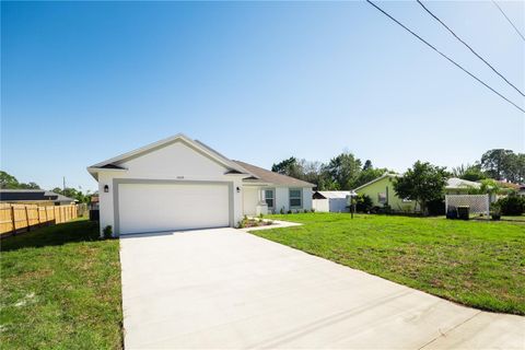 A home in SEBRING