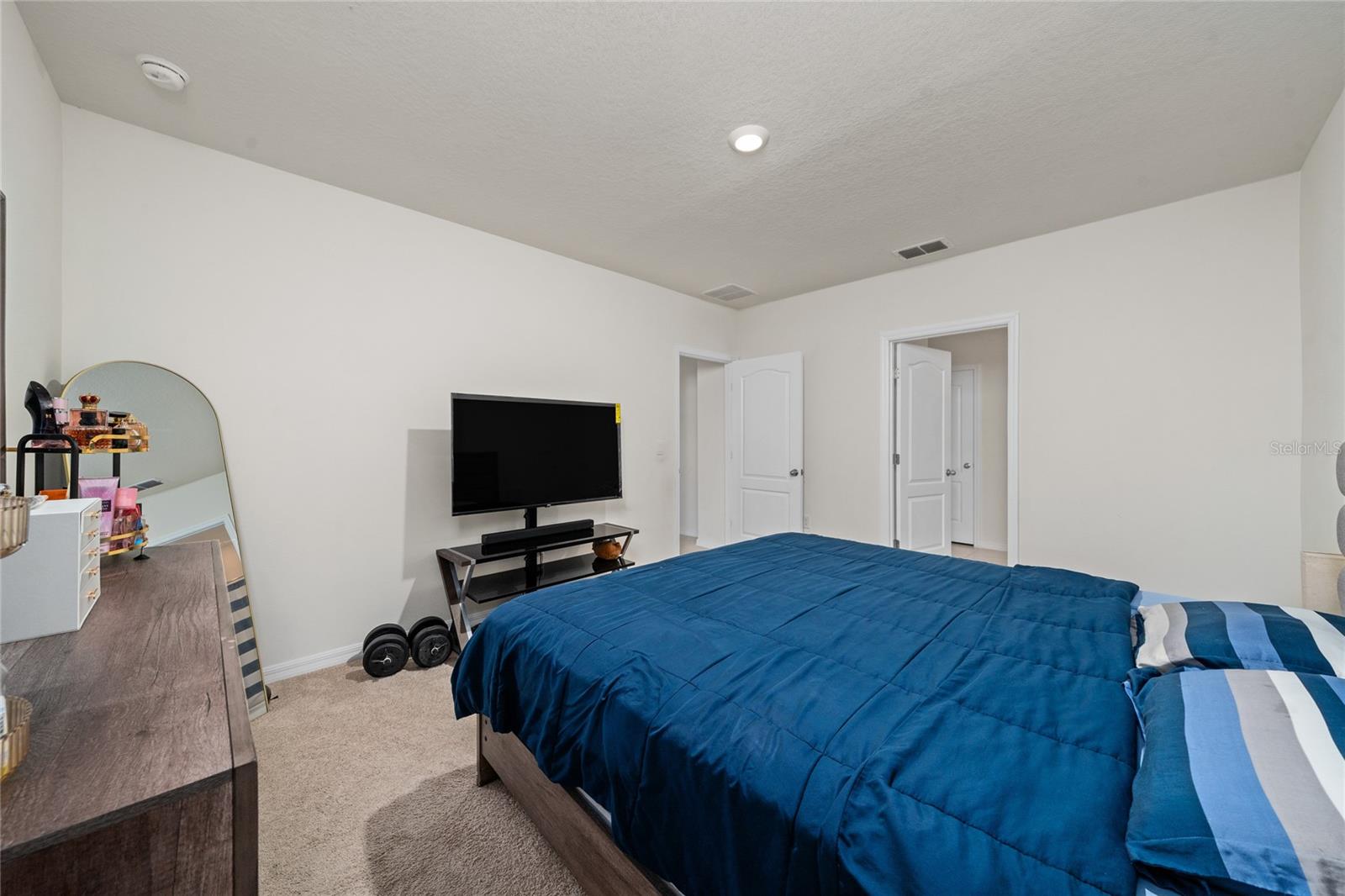 CYPRESS PARK ESTATES - Residential