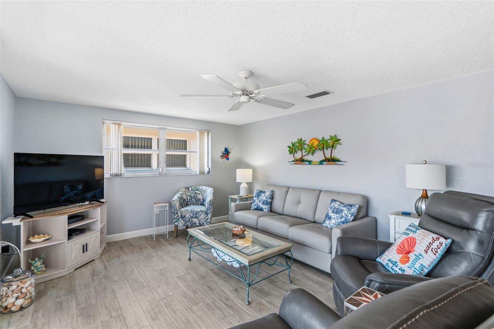 CASA BLANCA VILLAS - Residential