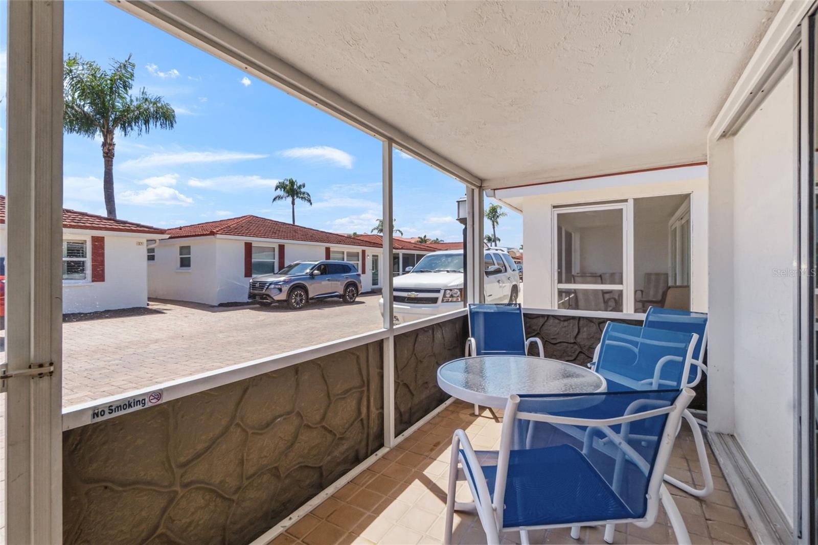 CASA BLANCA VILLAS - Residential