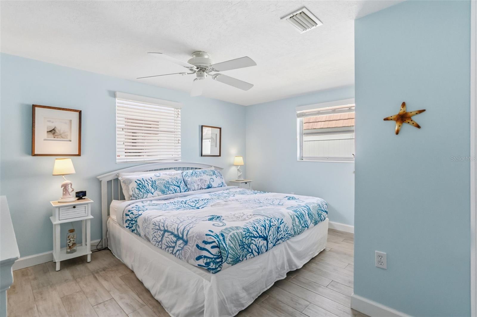 CASA BLANCA VILLAS - Residential