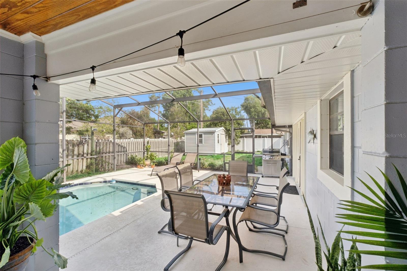 EUSTIS PINE MEADOWS FAIRWAY ESTATES - Residential