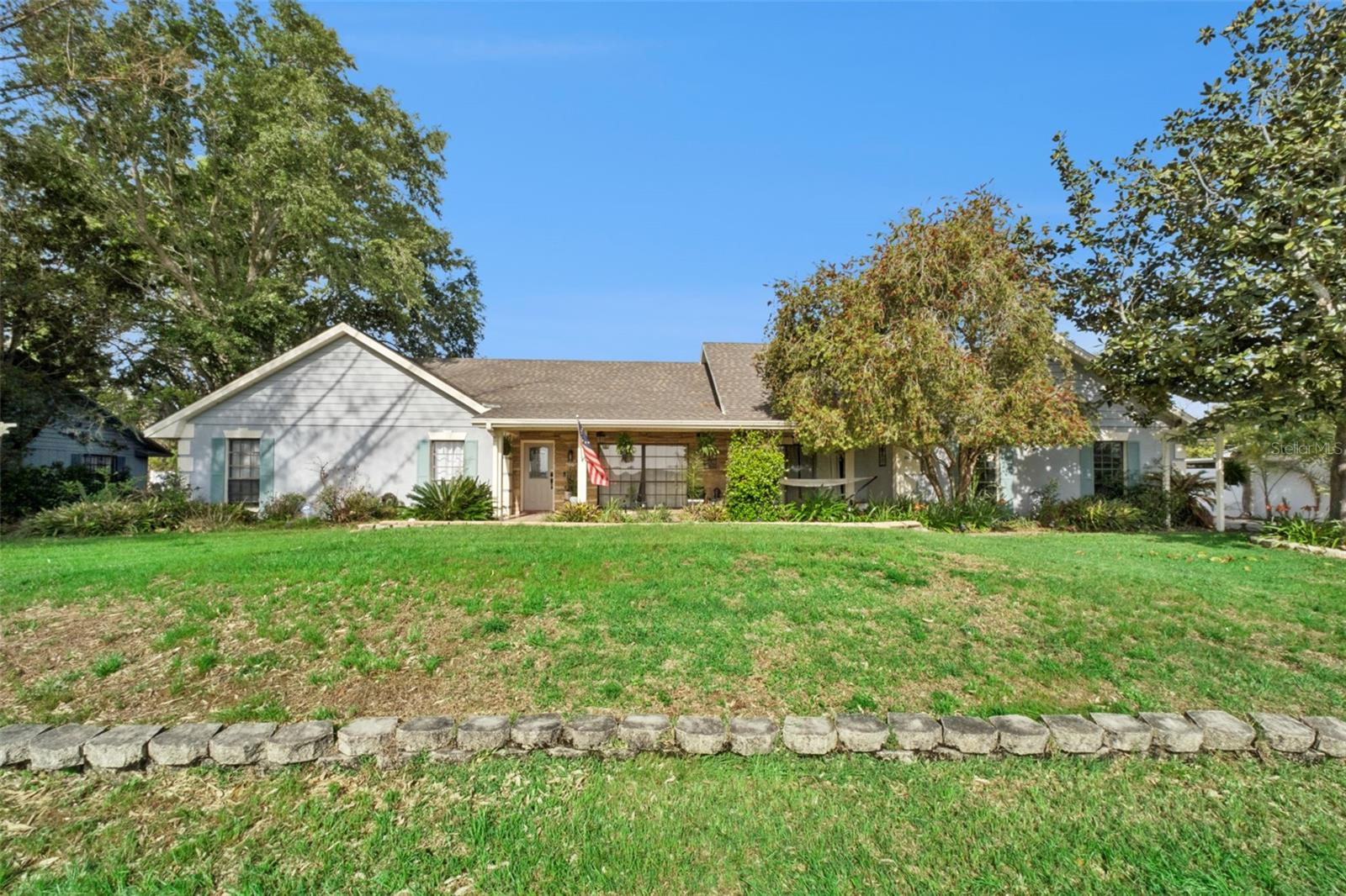 EUSTIS PINE MEADOWS FAIRWAY ESTATES - Residential